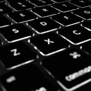 Mort de Thomas: enquête ouverte à Paris par le Pôle national de lutte contre la haine en ligne (PNLH) sur des messages haineux et la diffusion des identités des suspects