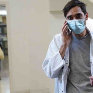 ARTE en immersion à l’hôpital Beaujon avec «Etat limite», un documentaire signé Nicolas Peduzzi, le 28 février à 20h55