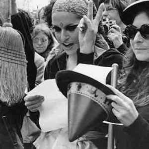 HISTOIRE TV : le documentaire inédit «Sorcières, le premier féminicide de l’histoire» de Dominique Eloudy-Lenys le vendredi 8 mars à 20h50