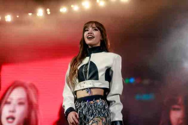 La star de K-Pop Lisa rejoindra la distribution de «The White Lotus», dont la saison 3 se déroulera en Thaïlande