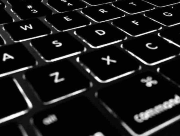 Les attaques informationnelles émanant de puissances étrangères «vont probablement s’intensifier»