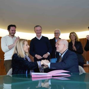 Radio France: Jaap van Zweden nommé directeur musical de l’Orchestre Philharmonique