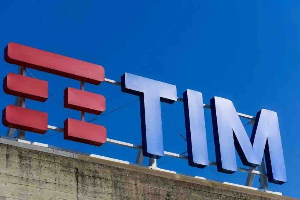Rome soumet une offre pour le rachat de 100% de Sparkle, filiale de Telecom Italia (TIM) spécialisée dans les câbles sous-marins
