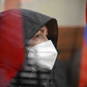 Russie: un tribunal prolonge la détention de la journaliste russo-américaine Alsu Kurmasheva jusqu’au 5 avril
