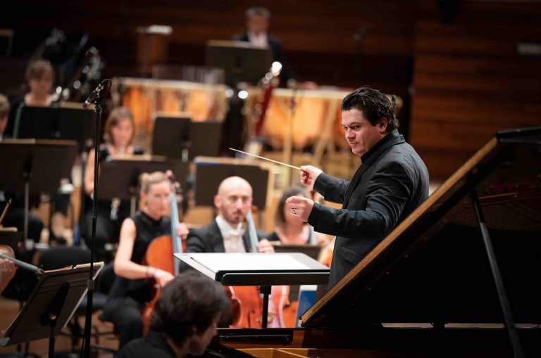 ARTE : pour célébrer ses 90 ans, l’Orchestre National de France interprète l’un des grands chefs d’œuvre de Berlioz «La Damnation de Faust» en livestream sur ARTE Concert le 21 mars