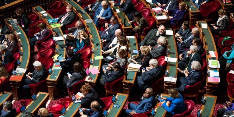 Une grève de deux jours a démarré lundi dans l’audiovisuel public