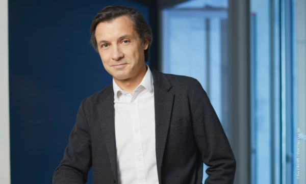 H. de FONTAINES (Groupe M6) : «Notre groupe ambitionne de marcher sur deux jambes : linéaire et non linéaire»