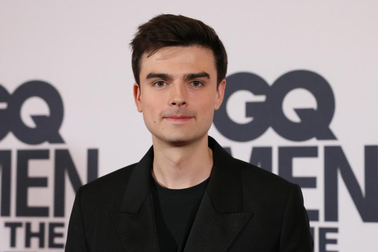 HugoDécrypte lance Elan, un média en ligne pour guider les jeunes dans la vie professionnelle 