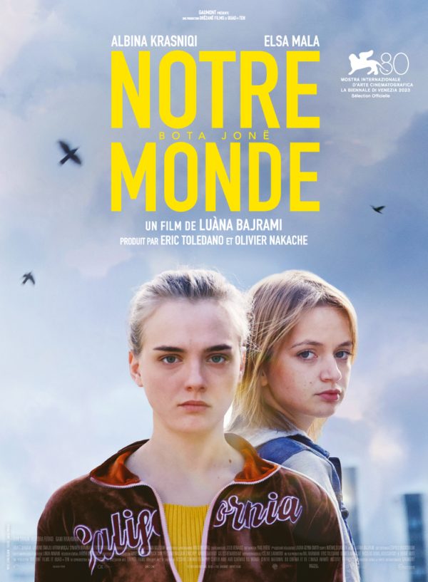 Luana Bajrami explore l’émancipation et l’identité dans «Notre Monde», son nouveau film sur le Kosovo 