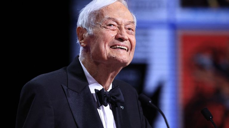 Adieu à Roger Corman : pionnier des films de genre et mentor de l’Hollywood indépendant 