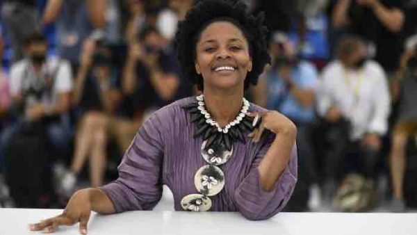 France Télévisions : à l’occasion du Festival de Cannes, le pôle Outre-mer met en lumière la réalisatrice haïtienne Gessica Généus
