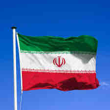 Iran, casse-tête pour les utilisateurs d’iPhone face à l’interdiction imposée par les autorités s sur les derniers modèles