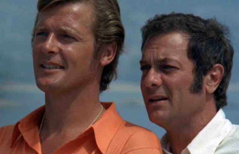 Paris Première : la série «Amicalement Vôtre» à partir du 16 juin à 21h00