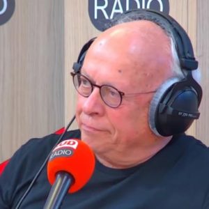 "Plainte pour cyberharcèlement massif" : André Bercoff, Xavier Azalbert et Idriss Aberkane ciblés 