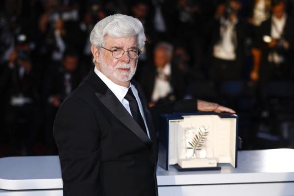 George Lucas couronné de la Palme d’or d’honneur à Cannes sous les acclamations 