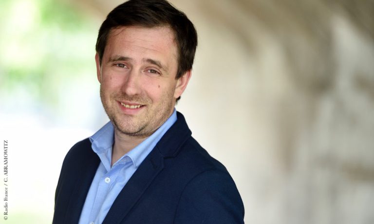 E. GAUCHER (Radio France) : «Chaque utilisateur de l’app’ Radio France écoute en moyenne une vingtaine de podcasts par mois»