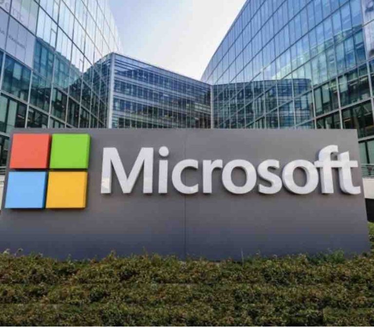 Autriche : 2 plaintes déposées mardi contre Microsoft, accusé de violer la vie privée des élèves