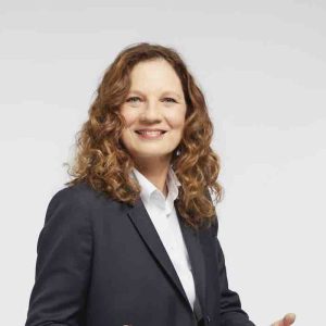 C. SCHÖFER (Groupe M6) : «Nous proposons entre 10 et 15 documentaires inédits de 52 minutes par an sur Paris Première et Téva"