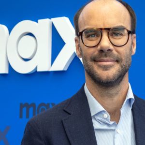 C. SCHWEBIG (Warner Bros. Discovery) : «Nous avons une ambitieuse stratégie de productions originales»