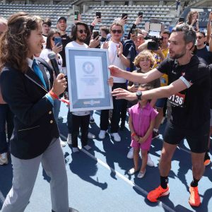 RMC bat le record du monde de course en relais !