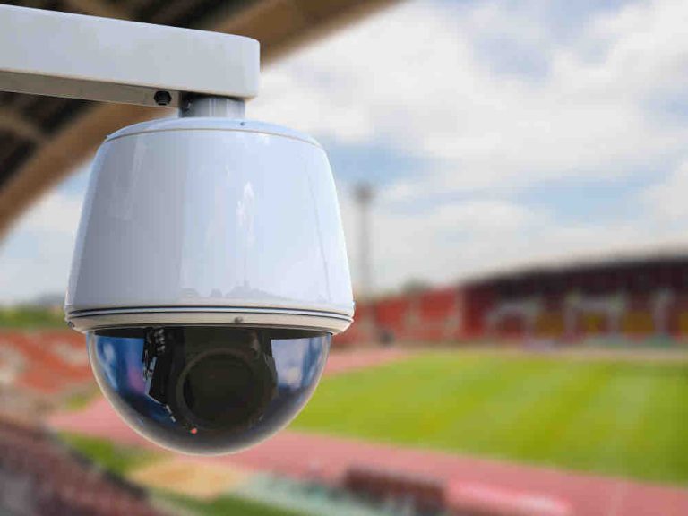 JO-2024 : la CNCDH pointe les «risques pour les libertés» causés par la vidéosurveillance algorithmique (VSA)