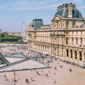 JO-2024: une nouvelle application polyglotte gratuite pour découvrir plus de 30 musées et leurs expositions