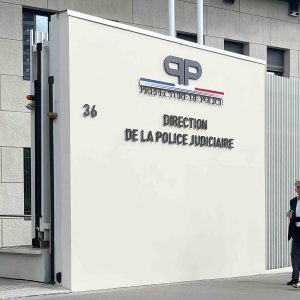 MeToo cinéma: le parquet de Paris a requis la mise en examen pour viols de Benoît Jacquot