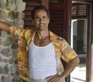 TF1 proposera à la rentrée sa nouvelle série «Commandant Saint-Barth» avec Florent Peyre