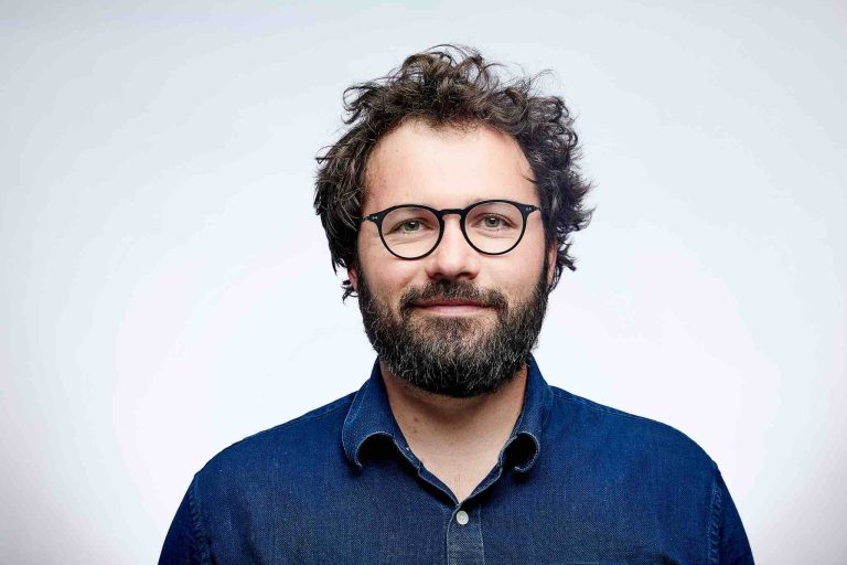 Groupe Bayard: Mikael Corre nommé envoyé spécial permanent  de «La Croix»