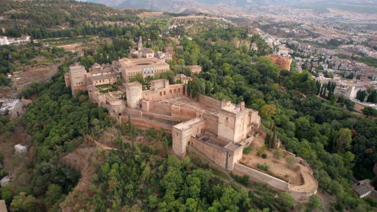 ARTE : «Alhambra, le trésor du dernier sultanat d’Espagne», un documentaire inédit signé Marc Jampolsky, samedi 26 octobre à 20h50