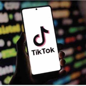 TikTok réapparaît dans les boutiques d’applications d’Apple et de Google 