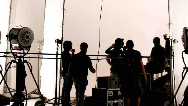 France Télévisions: la série france·tv slash «Bistronomia» en tournage en présence du Chef Yves Camdeborde