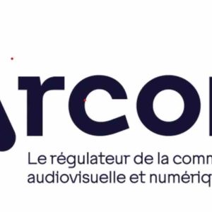 L’Arcom, la CNCDH, l’OFAC de la police judiciaire et le Pôle national de lutte contre la haine en ligne (PNLH) publient une brochure à destination des victimes et témoins d’actes de haine en ligne
