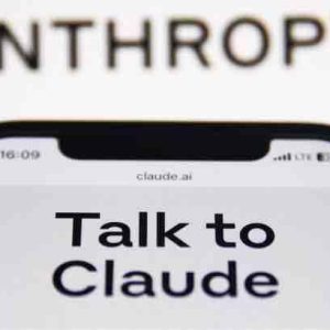 IA : l’autorité britannique de la concurrence classe une enquête sur le partenariat entre Alphabet et Anthropic