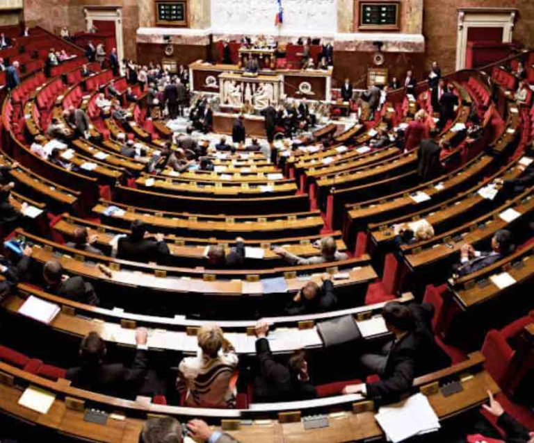 Le Parlement approuve définitivement la réforme du financement de l’audiovisuel public