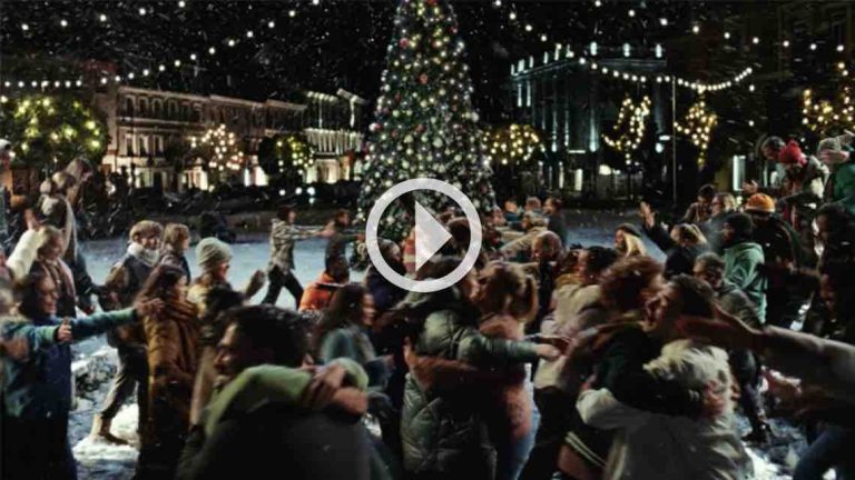 Publicis Conseil : pour Noël, Orange lance SaferPhone