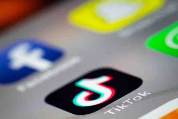 Tunisie: une instagrameuse condamnée à 4 ans et demi de prison pour diffusion délibérée de contenus à caractère obscène