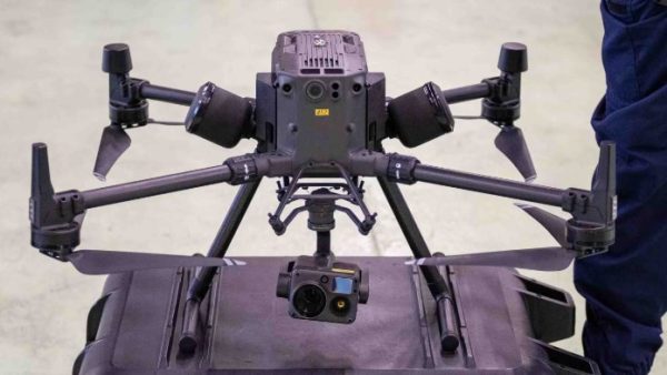 Face au brouillage électronique, le pari du drone à bas coût dopé à l’IA de la jeune entreprise européenne Helsing