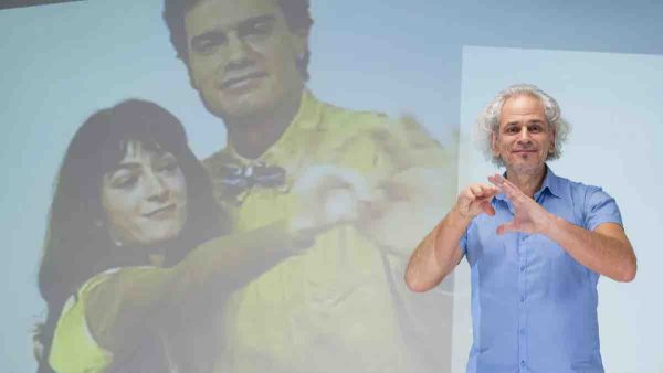 France 5 : «L’œil et la main» fête ses 30 ans le 9 décembre avec une émission anniversaire «L’œil et la main, 30 ans de vos histoires»