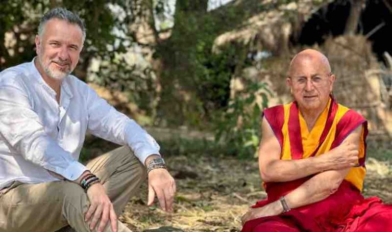 USHUAÏA TV : le numéro inédit «Les voyageurs solidaires : Matthieu Ricard» samedi 28 décembre à 20h45 