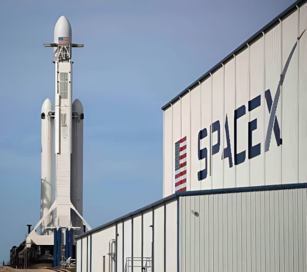 Italie : la perspective d’un contrat de cybersécurité entre Rome et la société SpaceX d’Elon Musk suscite une polémique