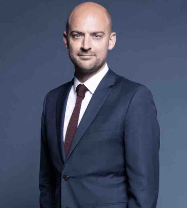 Le chef de la diplomatie française Jean-Noël Barrot exhorte la Commission européenne à agir contre lon Musk