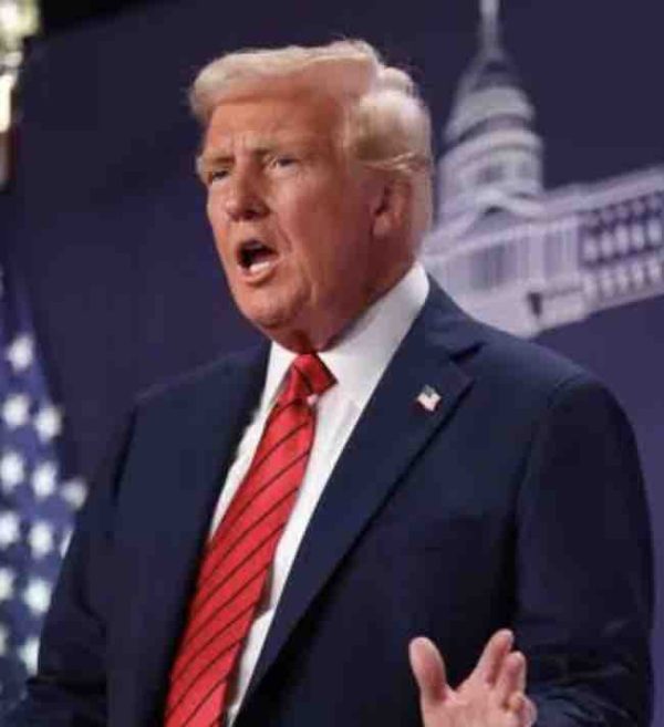 Trump juge que le succès de DeepSeek, rival chinois de ChatGPT qui bouscule la Silicon Valley, est un «avertissement» pour les Etats-Unis