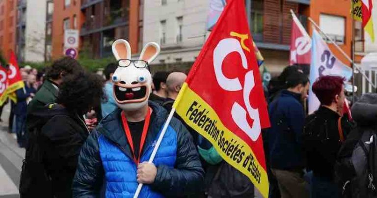 Face à la crise, le secteur français du jeu vidéo se met en grève en France