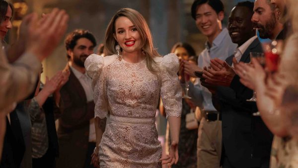 Netflix : l’inspiratrice de la série «Apple Cider Vinegar» n’a toujours pas payé son amende au gouvernement australien