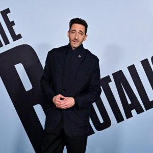 «The Brutalist»: Adrien Brody renoue avec la Shoah dans une fresque monumentale de 3h35 