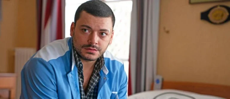 TF1 : «Maison de retraite», du grand au petit écran