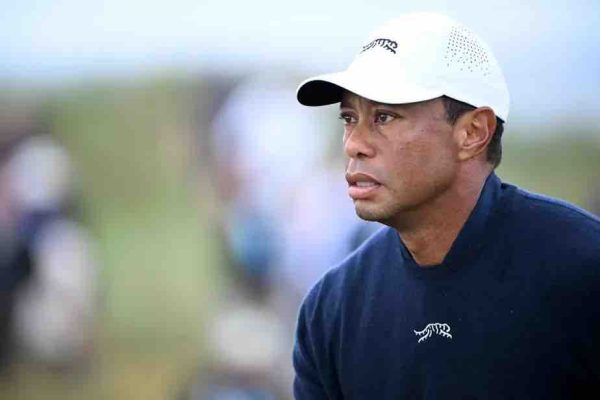 Barack et Michelle Obama en discussion pour co-produire un film biographique sur la légende du golf américaine Tiger Woods
