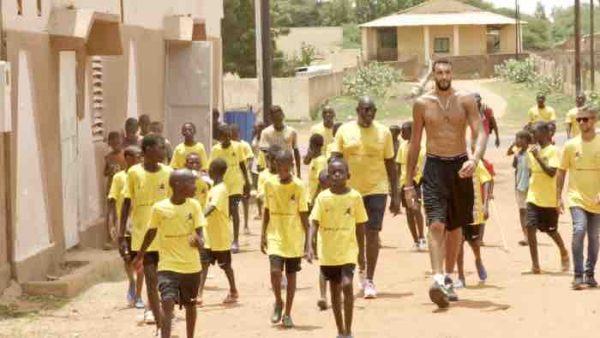 France 3/ «outremer.ledoc» : «Rudy Gobert n°27» le 31 mars à 23h50