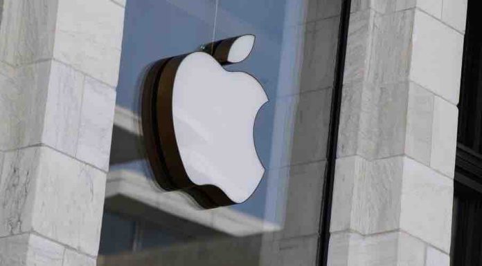 Apple a conclu un partenariat pluri-annuel avec Google qui va fournir son IA Gemini pour actualiser l’assistant Siri